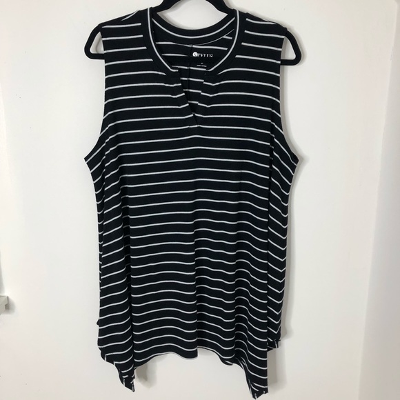 Tops - Stylus Striped Black White Tank Top Plus Size 3X